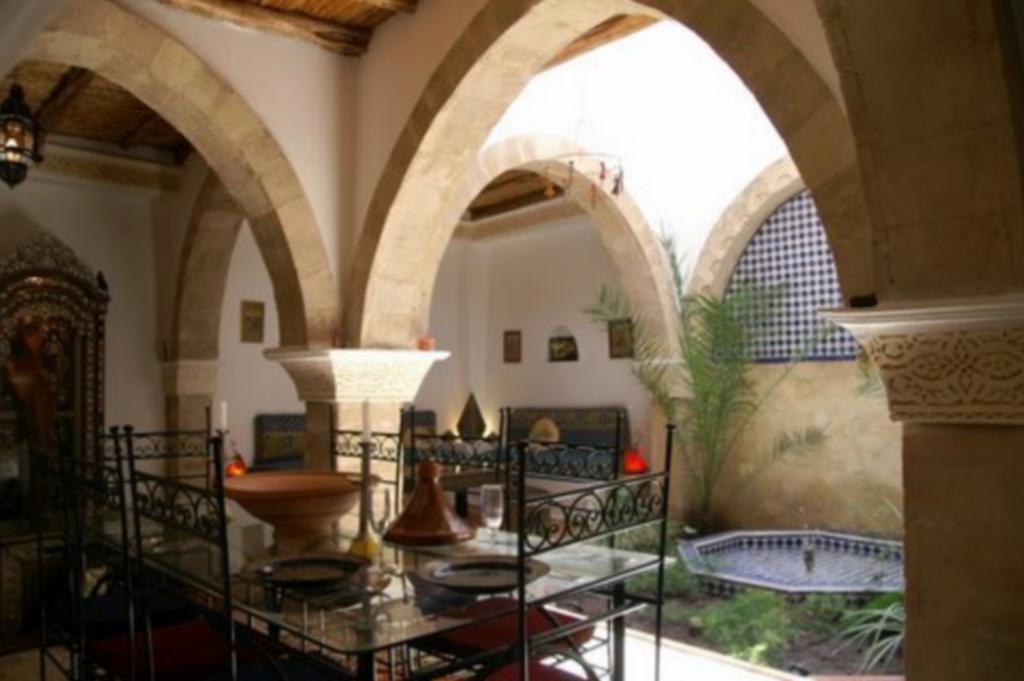 Dar Rahaothello Bed & Breakfast Essaouira Exterior photo